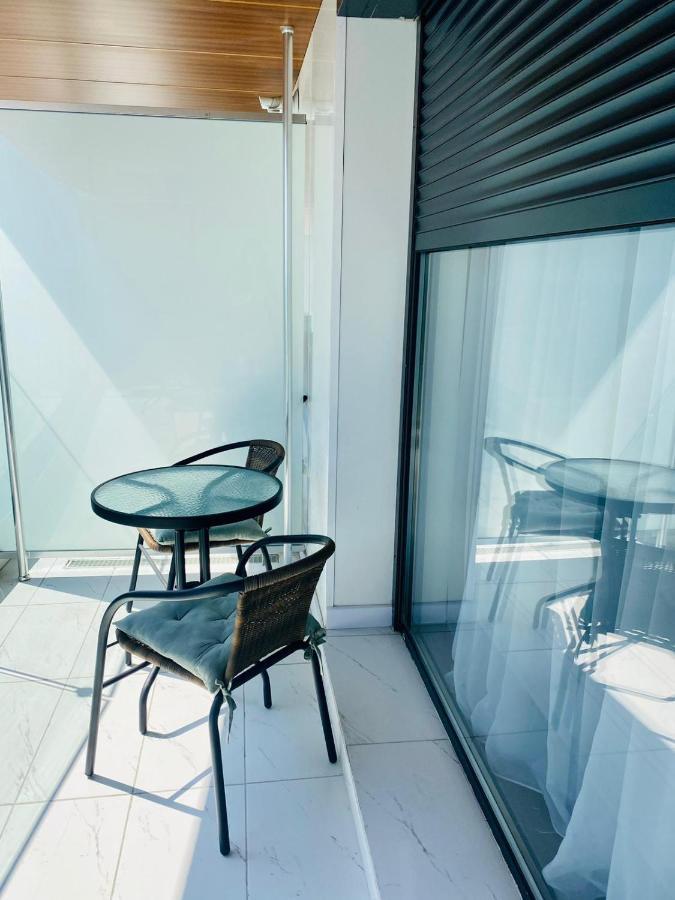 Vista Del Mar Apartment Мамая Екстериор снимка